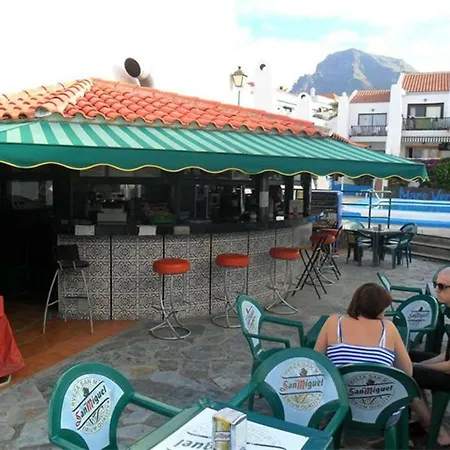 Apartamento Comfortable Next To The Pools *