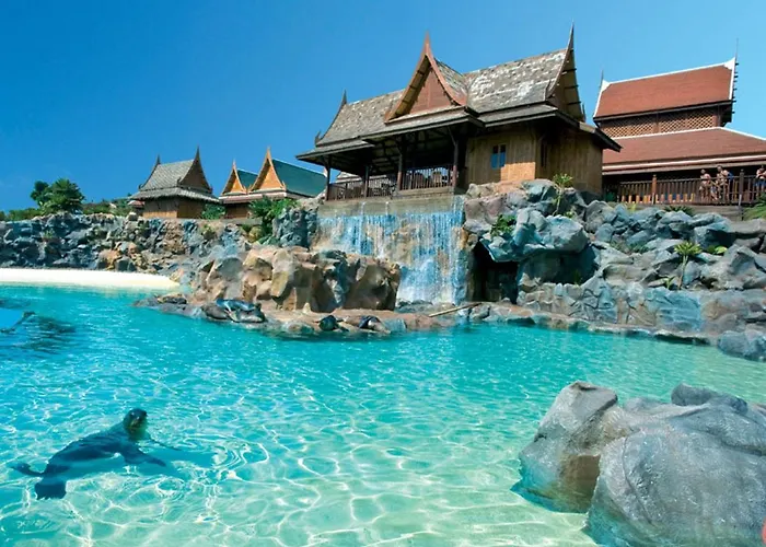 Апартаменты Comfortable Next To The Pools Адехе